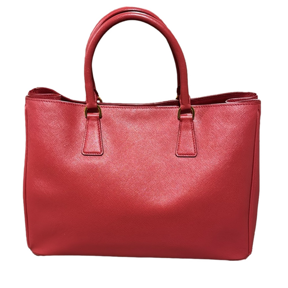 PRADA SAFFIANO LUX TOTE Handbag - Picture 2 of 15